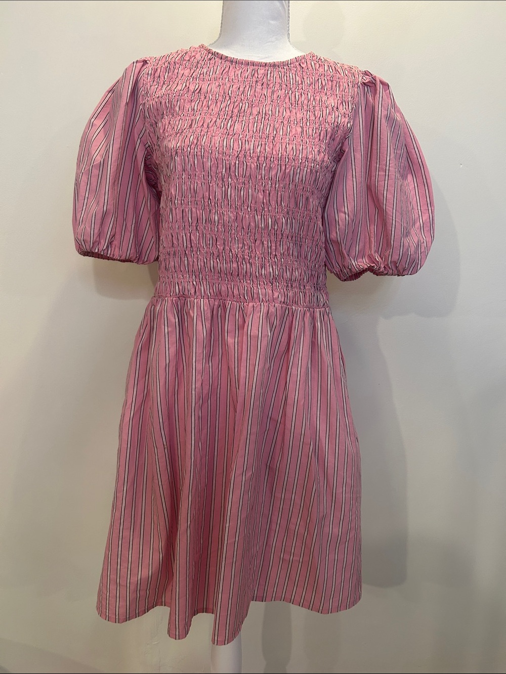 Smocked Striped Pink Puff Sleeved Dress Sz M